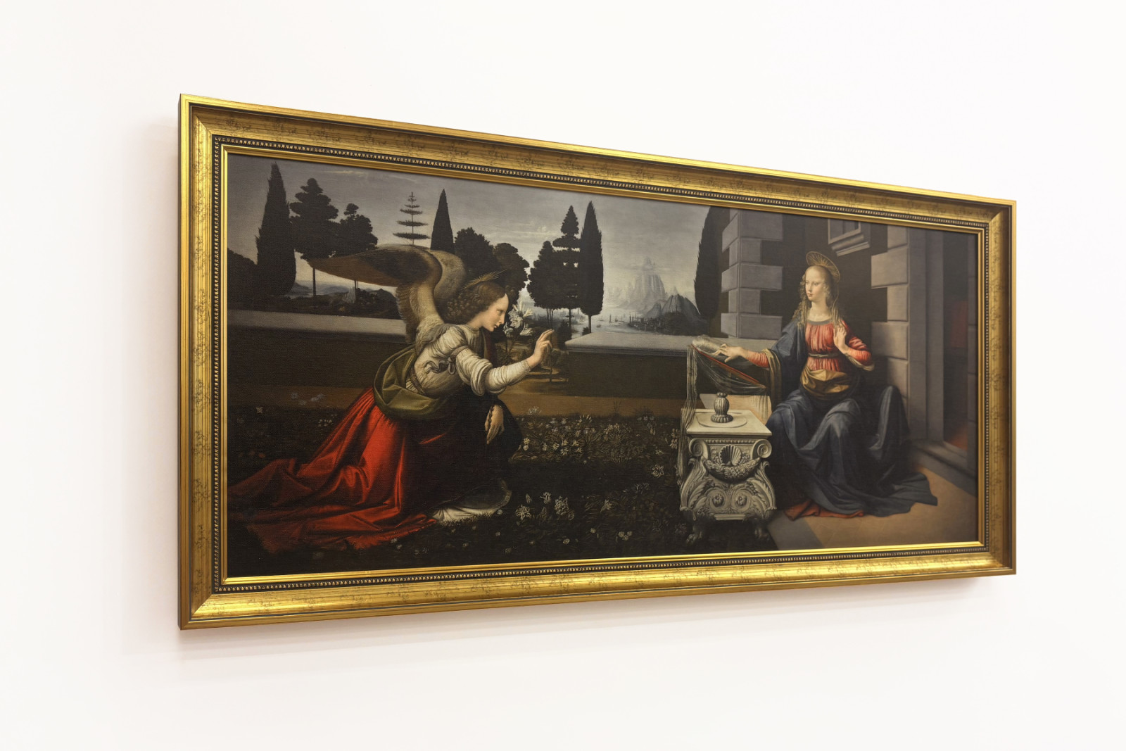 Italia Toscana Firenze, Uffizi-galleria: Annunciation, Leonardo da Vincin (1452-1519) maalaus, öljy puulle, n. 1472-1475, 98x217 cm - Leonardo da Vinci