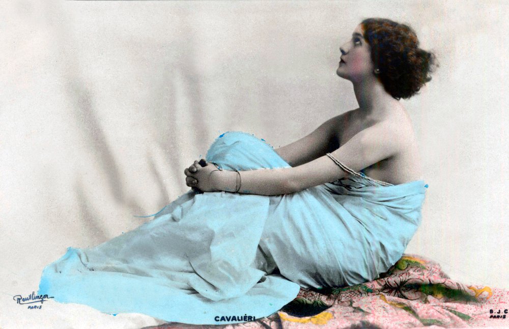 Lina Cavalieri Fedorana, noin 1900-1905 (postikortti). tekijältä Studio Reutlinger