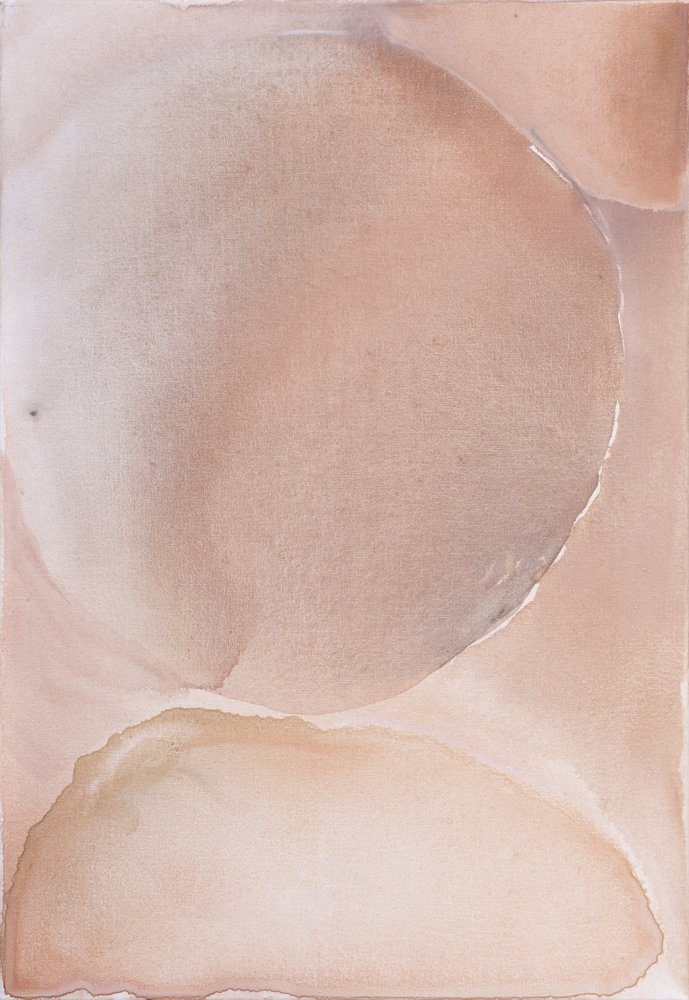 Pehmeät, alastomat muodot tekijältä Anastasiya Devochkina