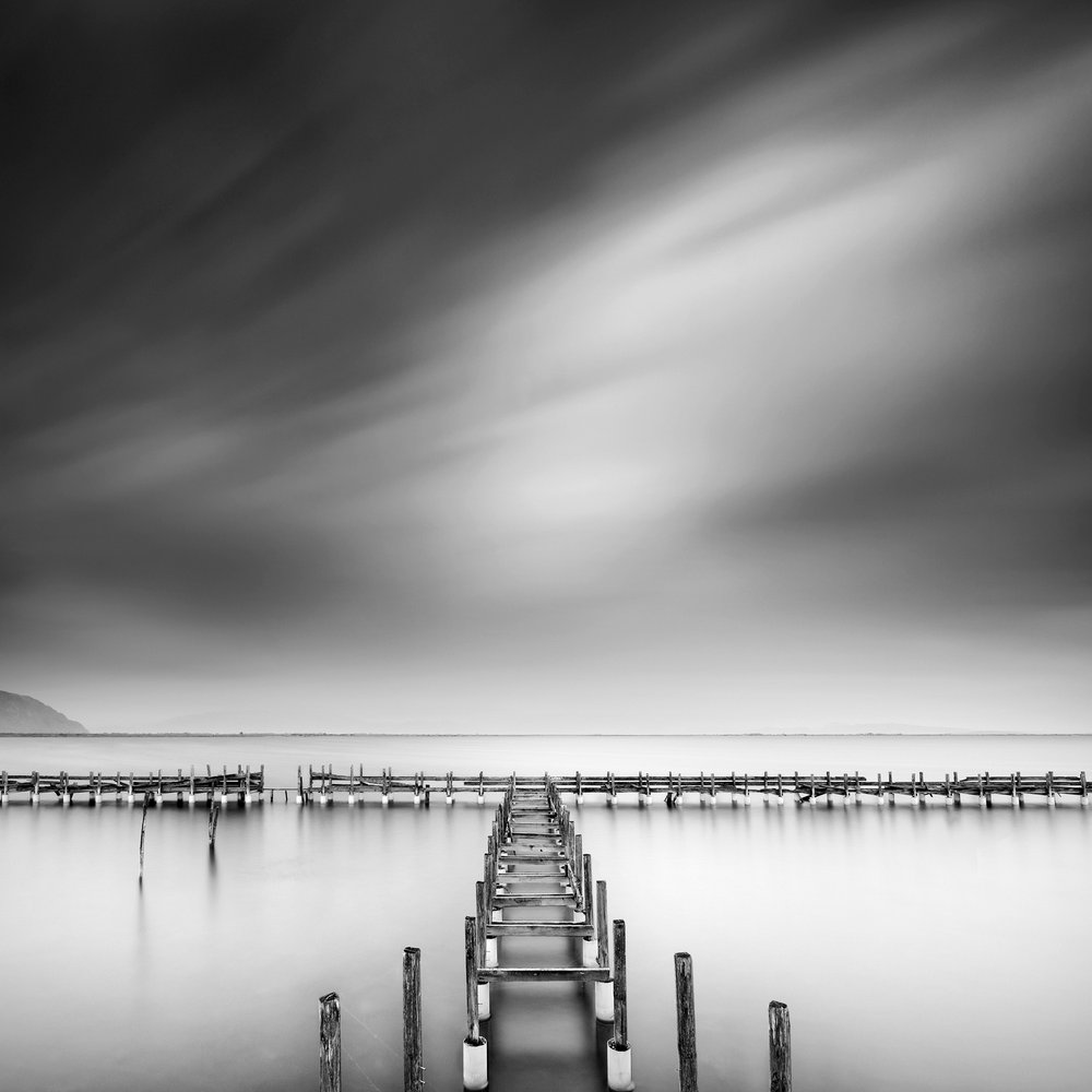  tekijältä George Digalakis