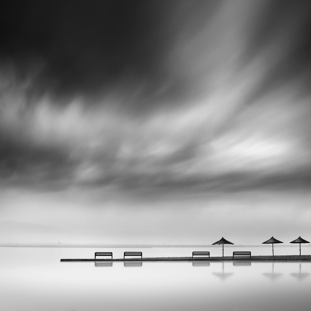  tekijältä George Digalakis