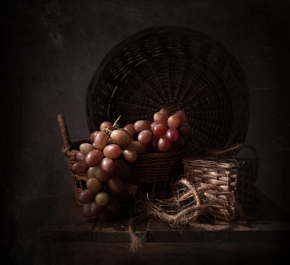 Dark Harvest -rypäleet tekijältä Margareth Perfoncio