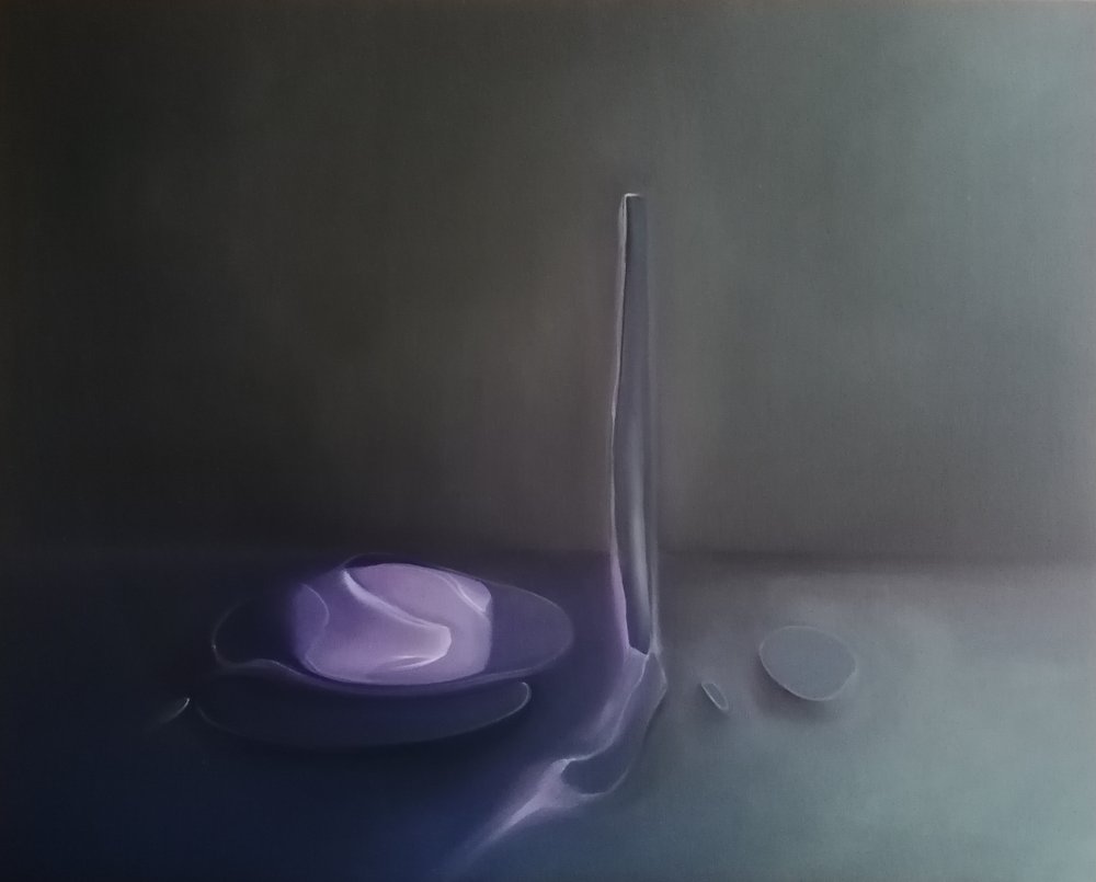 Virtaava violetti asetelma tekijältä Stefano Mazzolini