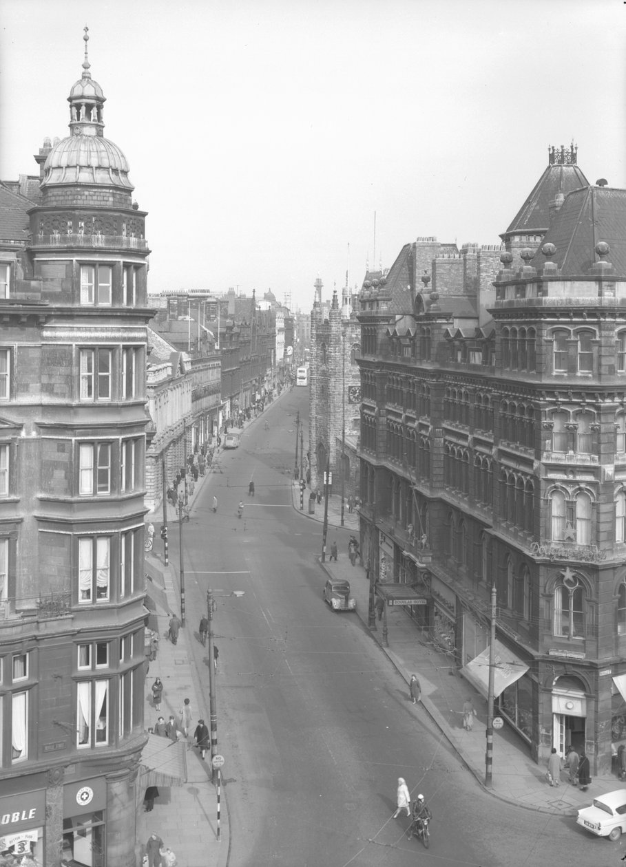 Näkymä pitkin Grainger Streetiä, Newcastle upon Tyne, maaliskuu 1963 (svetokuvana). tekijältä Unbekannt Unbekannt
