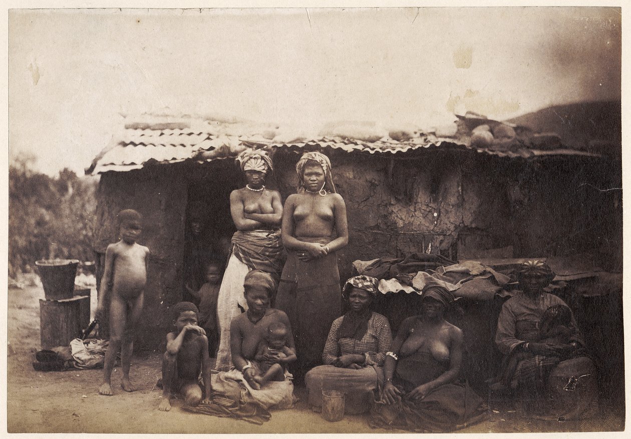 Naiset ja lapset, Kaakkois-Afrikka, n. 1880 (albumiprintti) tekijältä Unknown