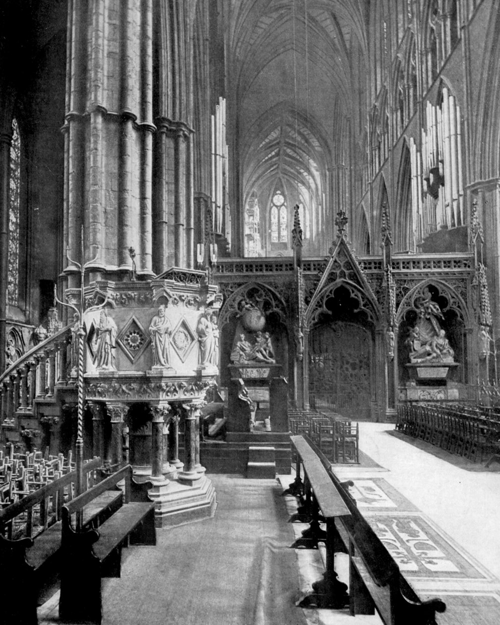 Westminster Abbeyn nave, 1890 tekijältä British Photographer