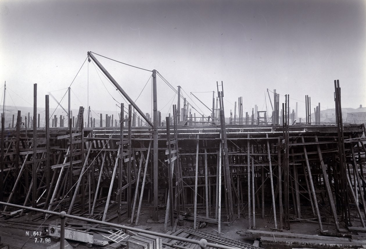 Jäätä murtava junalauttahöyrylaiva SS Baikal rungossa Sir W.G. Armstrong Mitchell and Co. Ltd:n rakentamana Low Walkerin telakalla, Newcastle upon Tyne vuonna 1896, telakka nro 647 tekijältä English Photographer