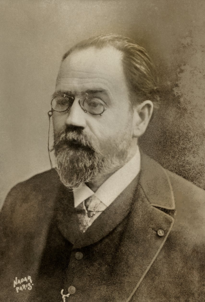  tekijältä (1820-1910) Nadar