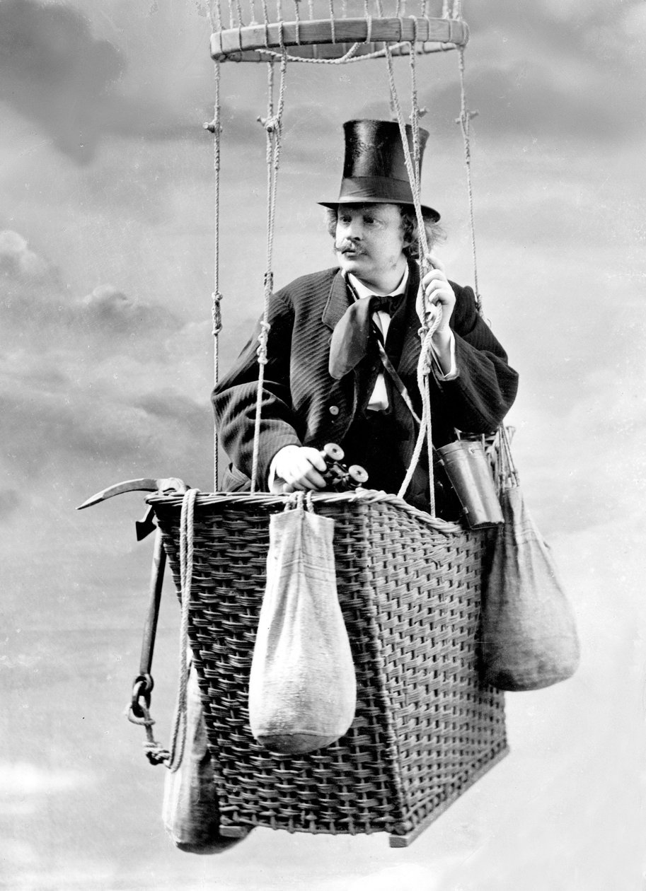 Ranskalainen valokuvaaja Gaspard Felix Tournachon, Felix Nadar (1820-1910), tässä on omakuva studiossa kuumailmapallon gondolissa tekijältä (1820 1910) Nadar