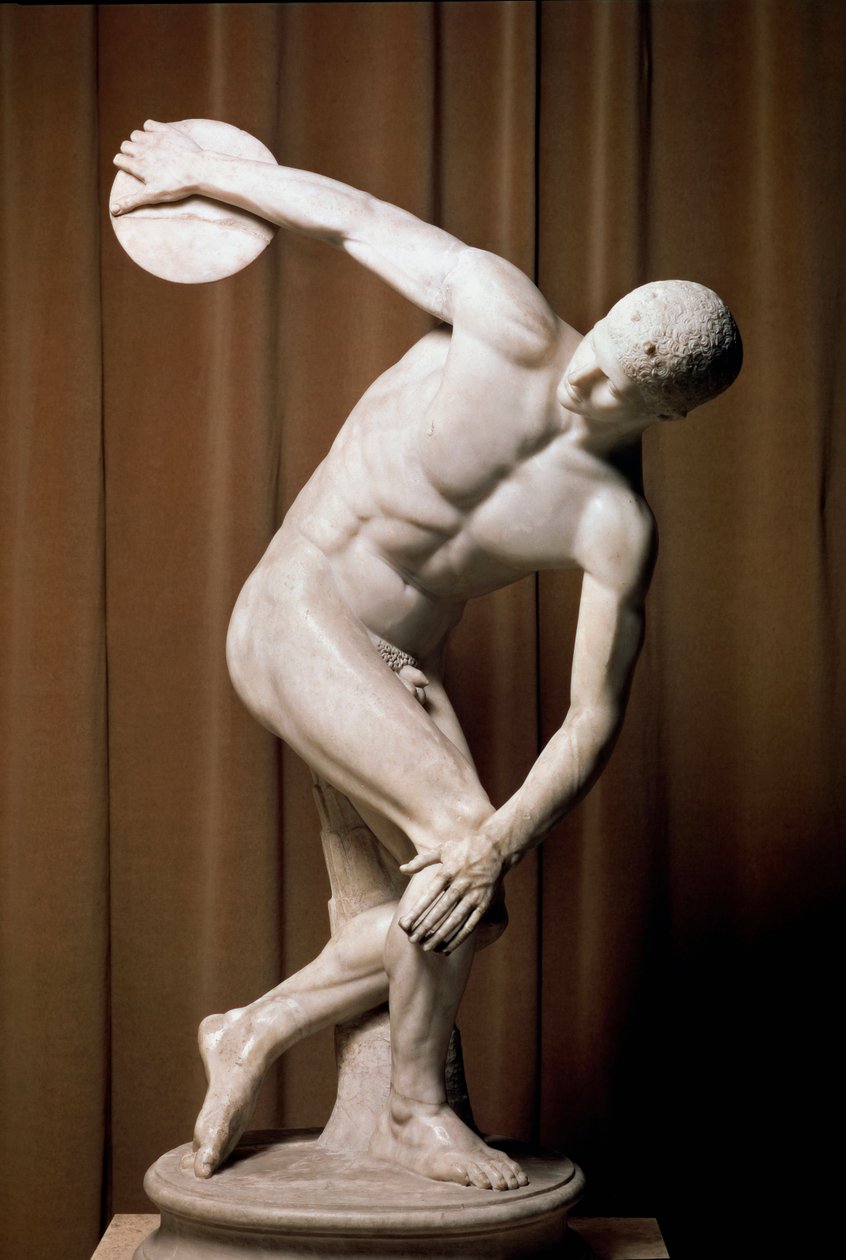 Diskoboli. Roomalainen urheilija yrittää heittää ennätystä. Roomalainen kopio Myronin alkuperäisestä pronssista 5. vuosisadalta eKr. Roma, Museo Nazionale Romano Rome tekijältä (after) Myron