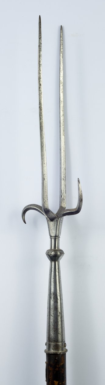 Military Fork, n. 1600 (rauta kunnostetulla puulla) tekijältä (attr.to) Italian School