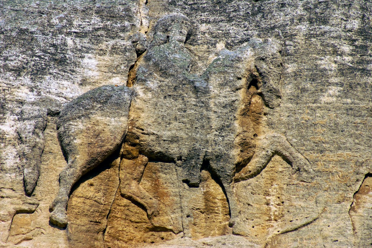 Bulgaria, Madara Plateau, kaiverrus keskiaikaisesta Madara Horsemanista kallioon tekijältä Unknown