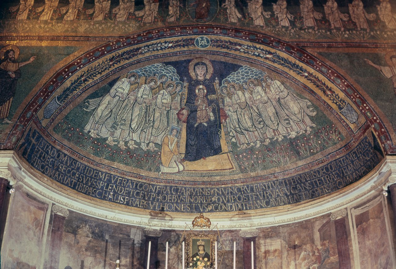 Paavi pääsiäinen I (817-24) Neitsyen ja Lapsen jaloissa, apsisista (mosaiikki) tekijältä Byzantine School
