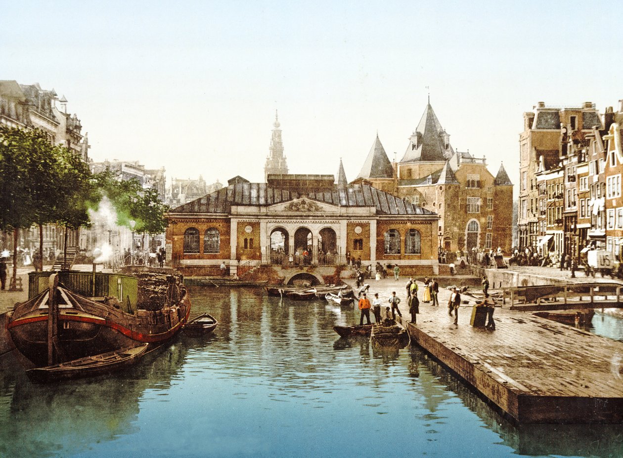 Fishmarket and Bourse, Amsterdam, Alankomaat, pub.c. 1900 (kromolirografia) tekijältä Dutch Photographer