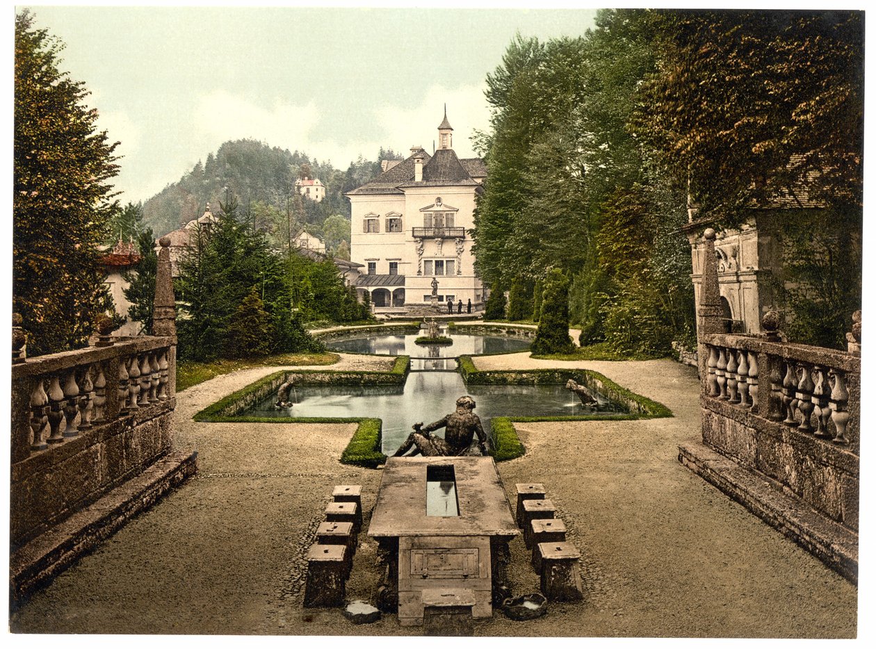 Schloss Hellbrun lähellä Salzburgia, pubi. C 1890 - 1900 (kromolitografia) tekijältä English Photographer
