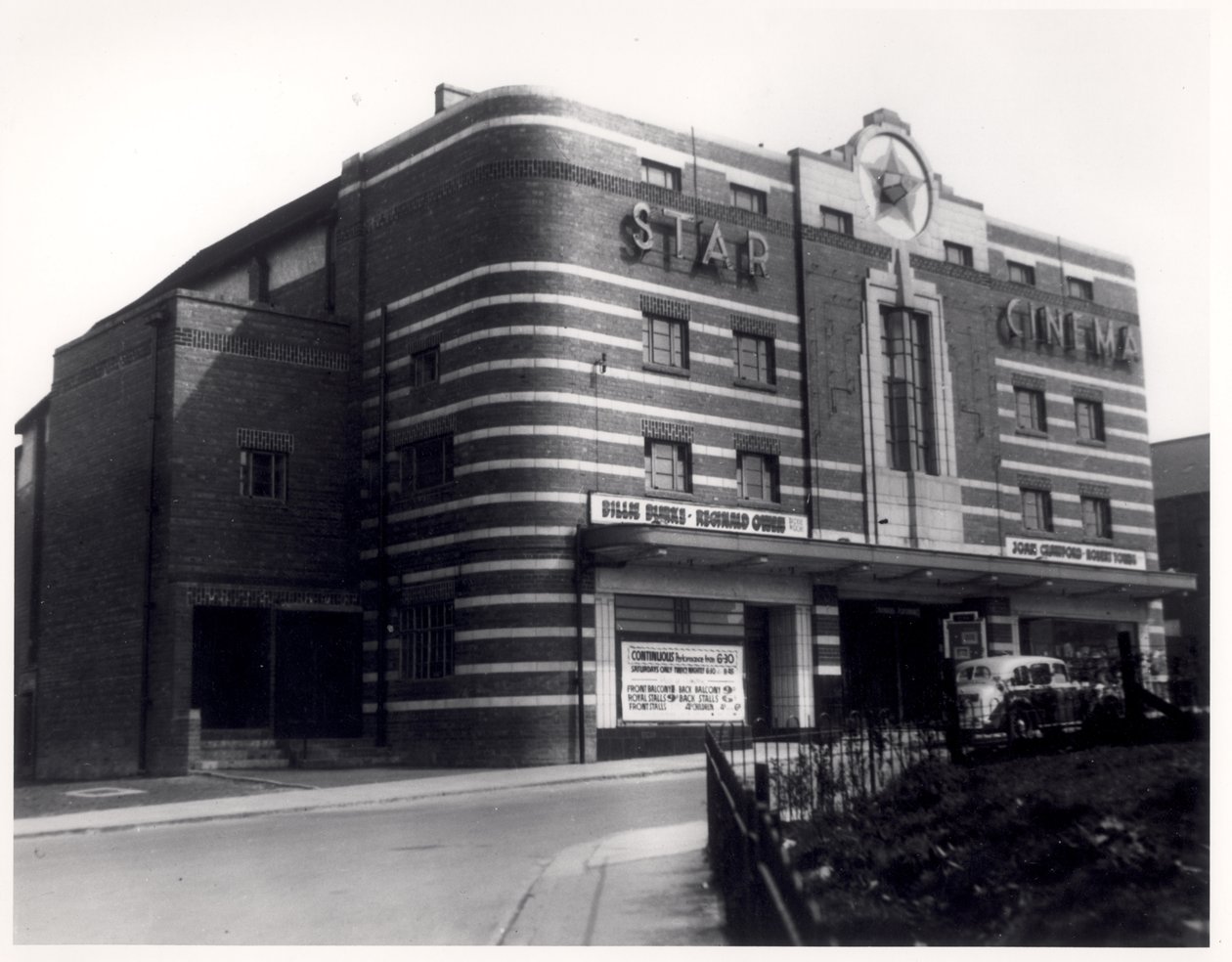 Star Cinema, off York Road, Leeds, 11. toukokuuta 1938 tekijältä English Photographer