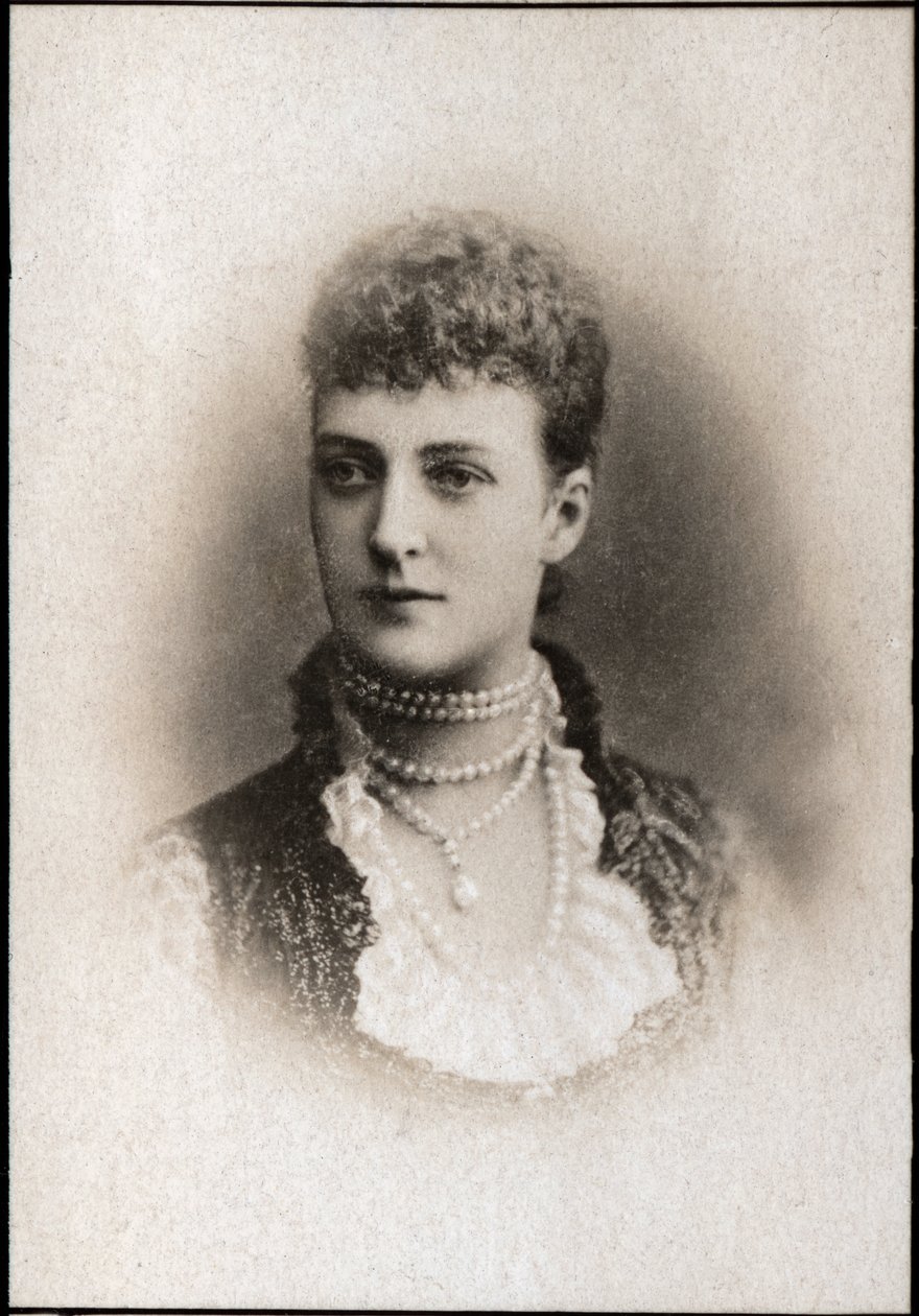Muotokuva Alexandrasta Tanskasta (1844-1925), Yhdistyneen kuningaskunnan kuningatar puolisosta. tekijältä French Photographer