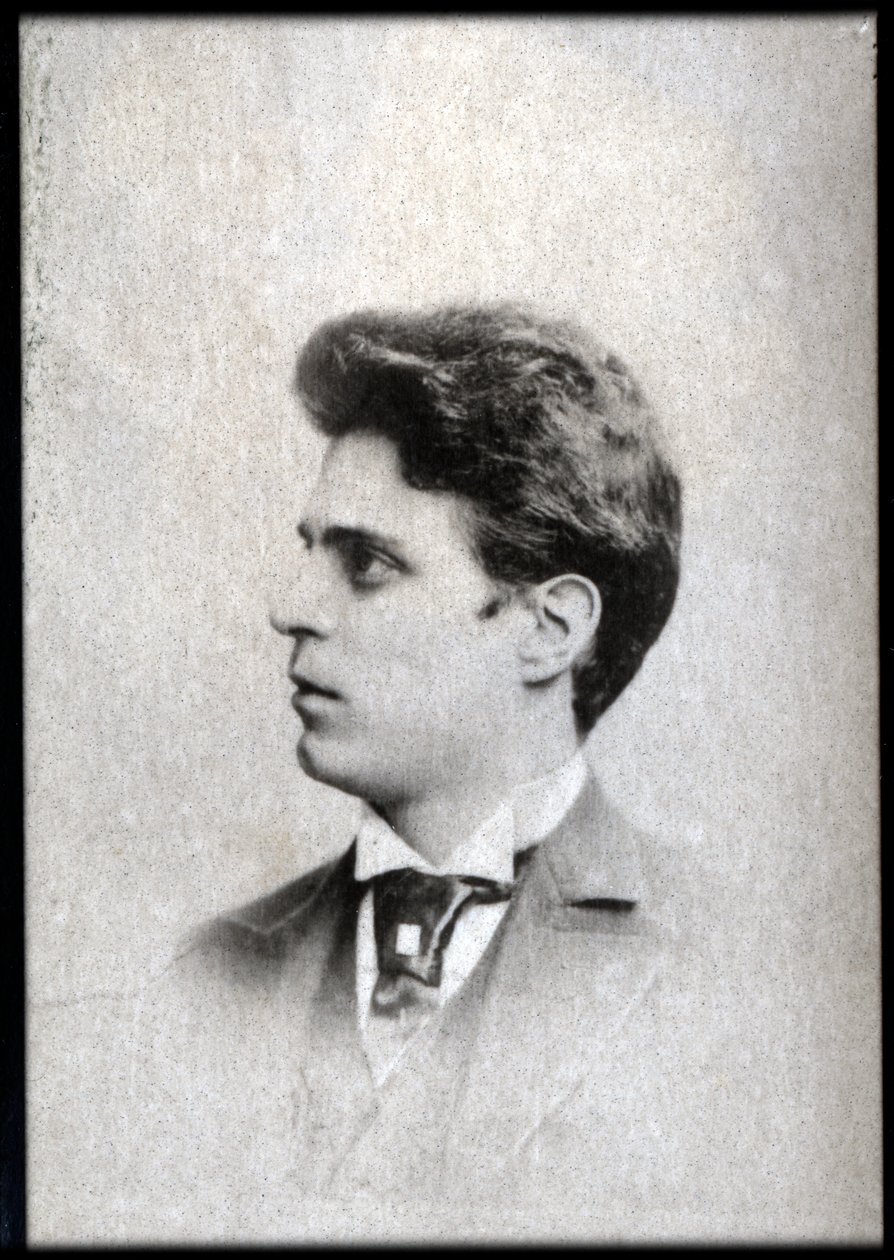 Pietro Mascagnin (1863-1945), italialaisen säveltäjän muotokuva. tekijältä French Photographer