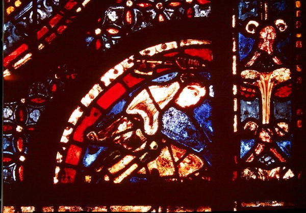 Teurastaja, yksityiskohta Ihmeitä Neitsyt -ikkunan oikeasta alakulmasta naveen eteläkäytävässä, 1205-15 tekijältä French School