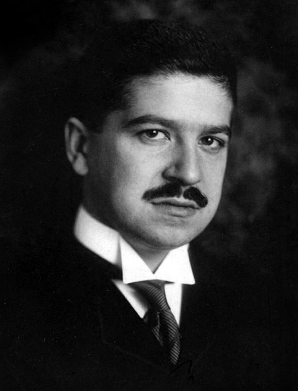 Arthur Schnabel tekijältä French School