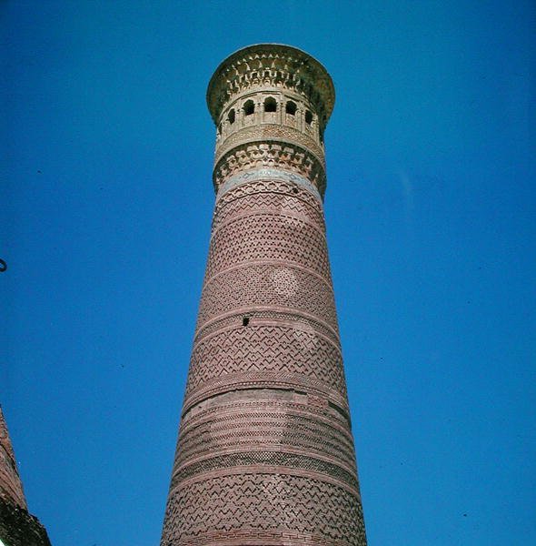 Kalyan-minareetti, rakennettu vuonna 1127 tekijältä Islamic School