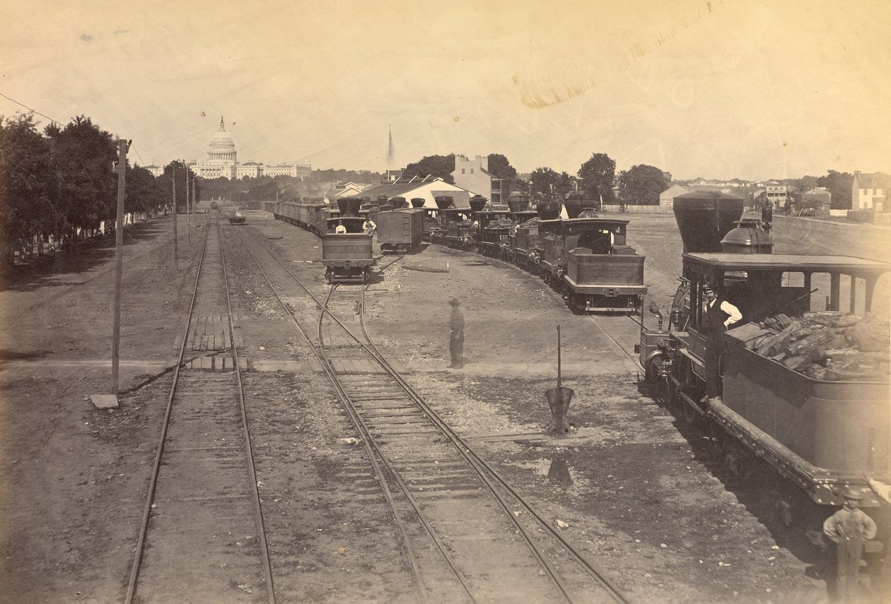 N:o 189. Maryland Avenue Depot, Washington, D.C., jossa on Alexandriasta turvaan lähetettyjä vetureita. tekijältä A.J. Russell