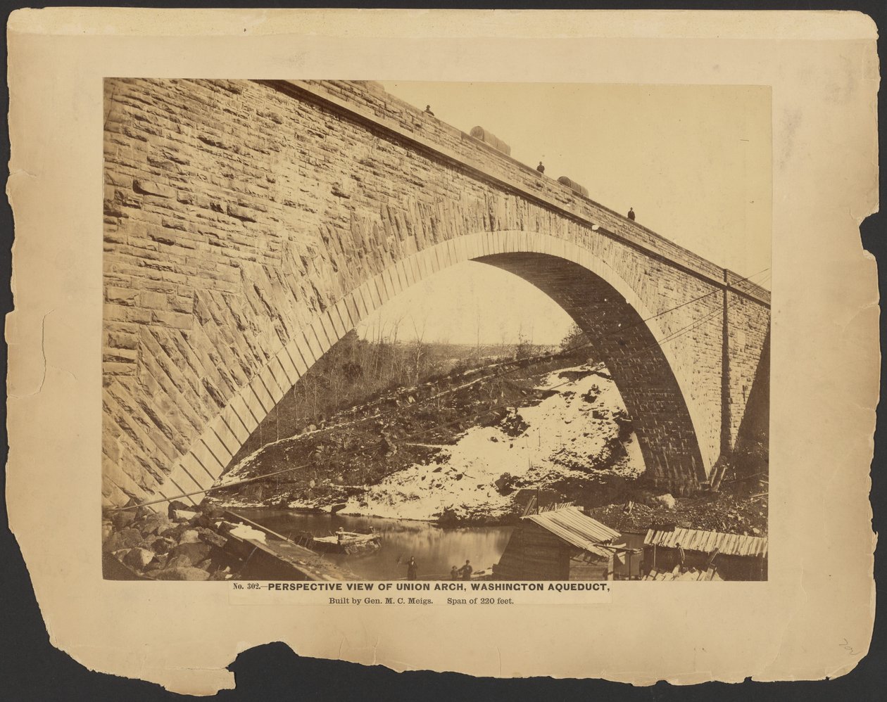 Nro 302. Perspektiivinäkymä Unionin kaari, Washingtonin vesijohto, rakennuttaja kenraali M.C. Meigs, jänneväli 220 jalkaa. [Maaliskuu 1864]. tekijältä A.J. Russell