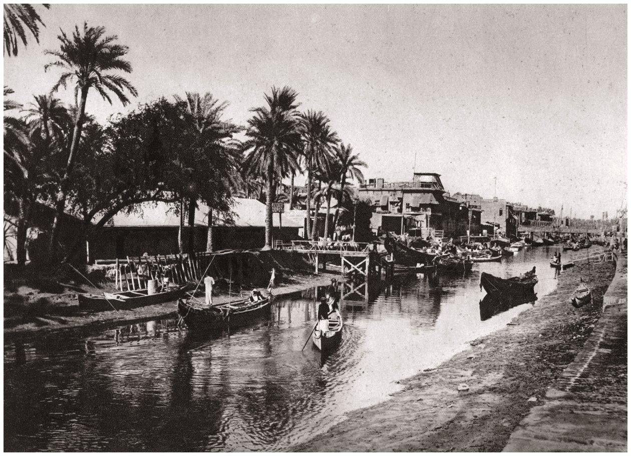 Ashar Creek, joka johtaa Shatt al-Arabiin, Basra, Irak, 1925. tekijältä A. Kerim