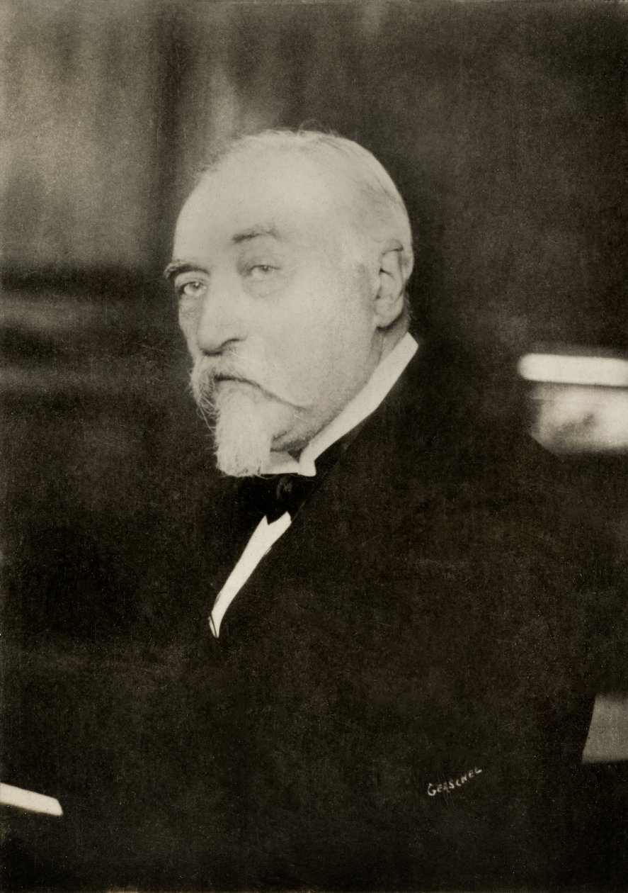 Emile Combesin muotokuva (valokuva) tekijältä Aaron Gerschel