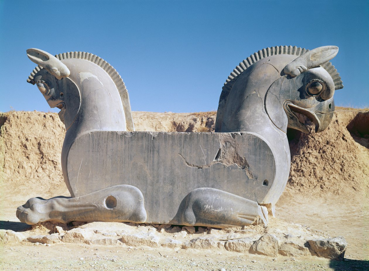 Pääkaupungin kaksoiskäärme, Akhaimenian kausi, tekijältä Achaemenid