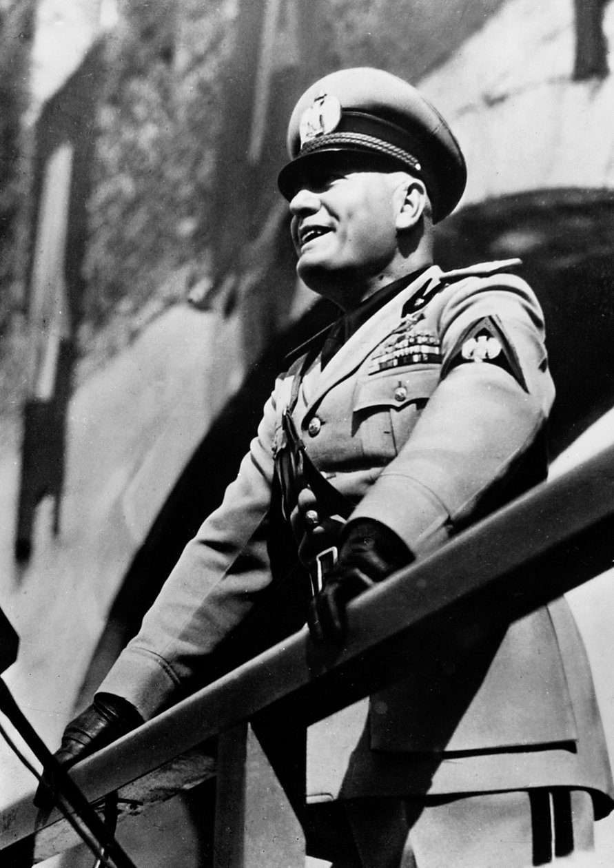 Benito Mussolini tekijältä Achille Villani