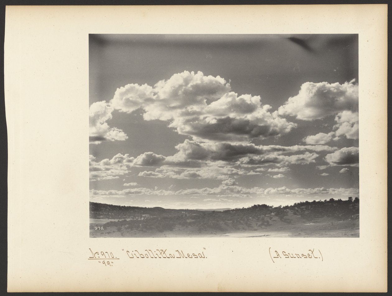 Cibollitta Mesa. (Auringonlasku.) tekijältä Adam Clark “A. C.” Vroman