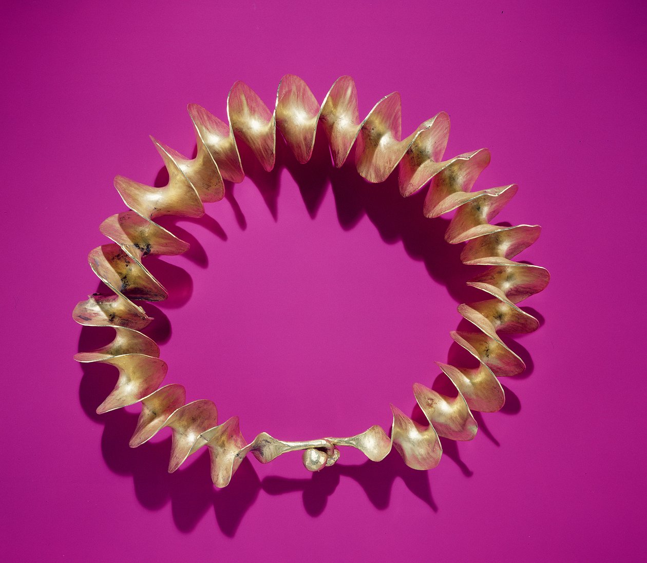 Ribbon Torc, lähellä Belfastia, Antrimin kreivikunnassa, myöhään pronssikaudella tekijältä Age Bronze