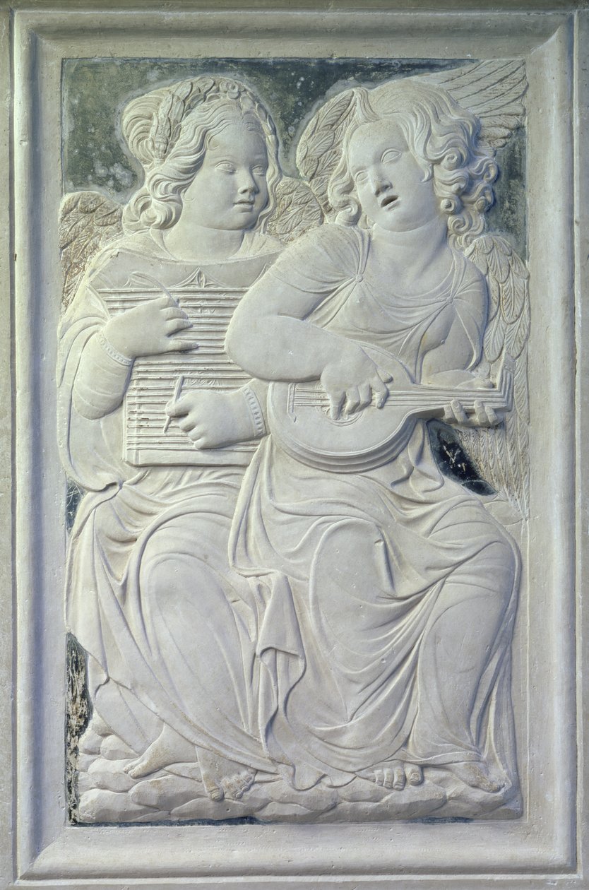 Kaksi puttia musikaalienkeleiden friisistä Isotta degli Attin kappelissa, n. 1450 (marmori) tekijältä Agostino di Duccio