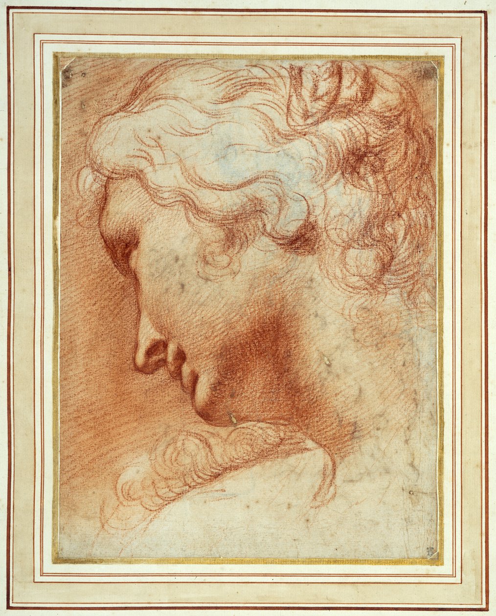Nuoren naisen pää, joka katsoo alas oikean olkapäänsä yli (punainen liitu paperilla) tekijältä Agostino Carracci
