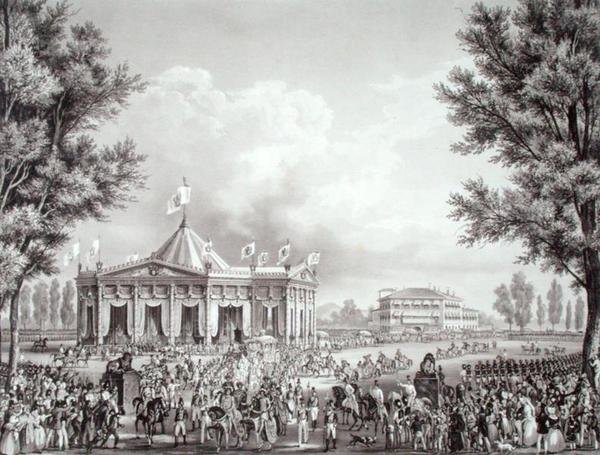 Kulkue ohittamassa Ferdinand I:n kruunajaistilaisuutta varten rakennetun paviljongin (1793-1875) tekijältä Alessandro (after) Sanquirico