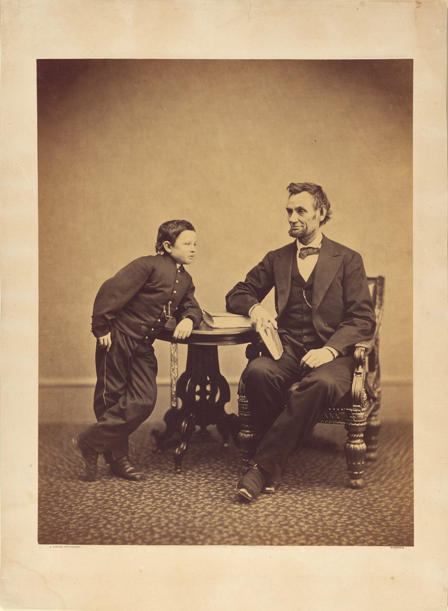 [Abraham Lincoln ja hänen poikansa Thomas (Tad)] tekijältä Alexander Gardner