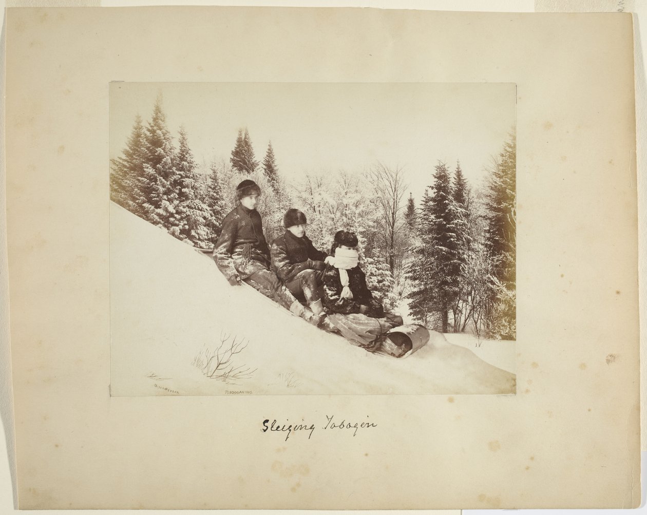 Kelkkailu, n. 1873 (albumiprintti (komposiitti)) tekijältä Alexander Henderson
