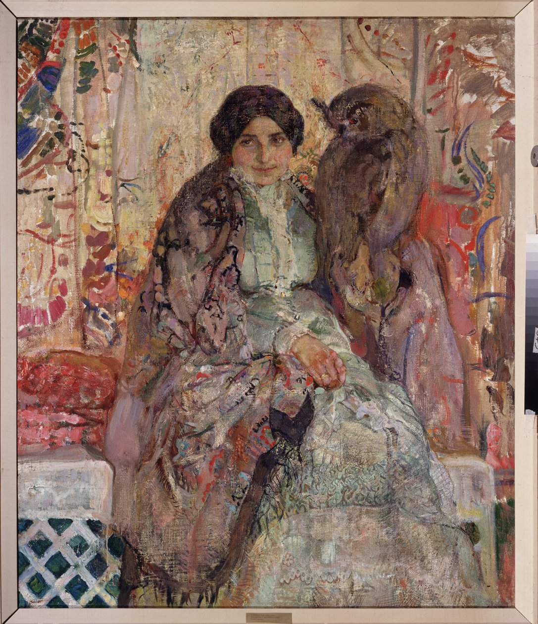 Nainen pöllön kanssa. Aleksandr Ivanovitš Savinovin (1881-1942) maalaus öljy kankaalle tekijältä Alexander Ivanovich Savinov