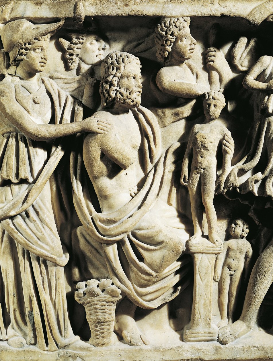 Marmorisarkofagi, Prometheuksen myyttiä kuvaava reliefi, yksityiskohta, Athena avustamassa Prometheusta hänen luoessaan ihmisiä, Arlesista tekijältä Nicolas Toussaint Charlet