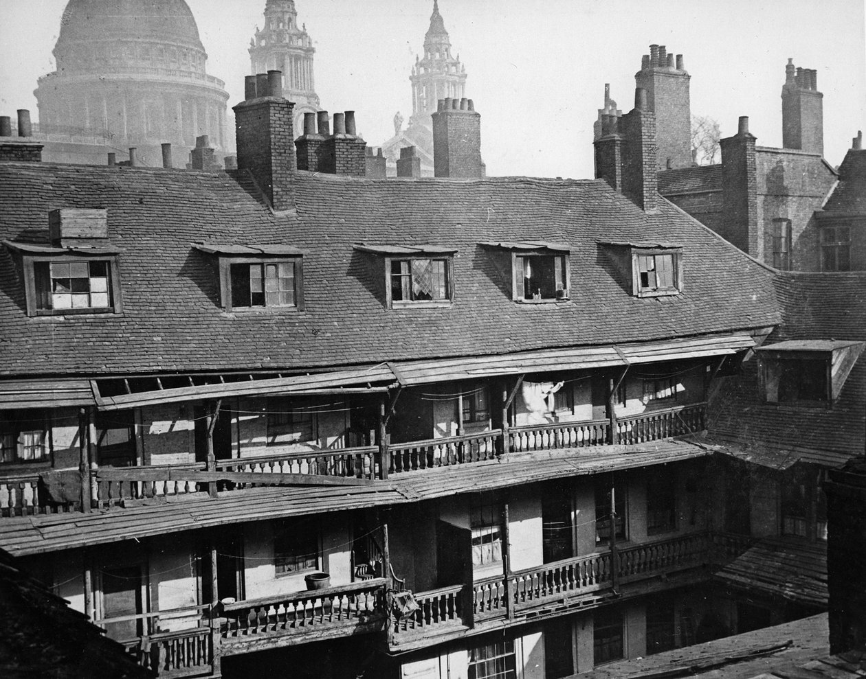 Oxford Arms, Warwick Lane, 1875 tekijältä Alfred and John Bool