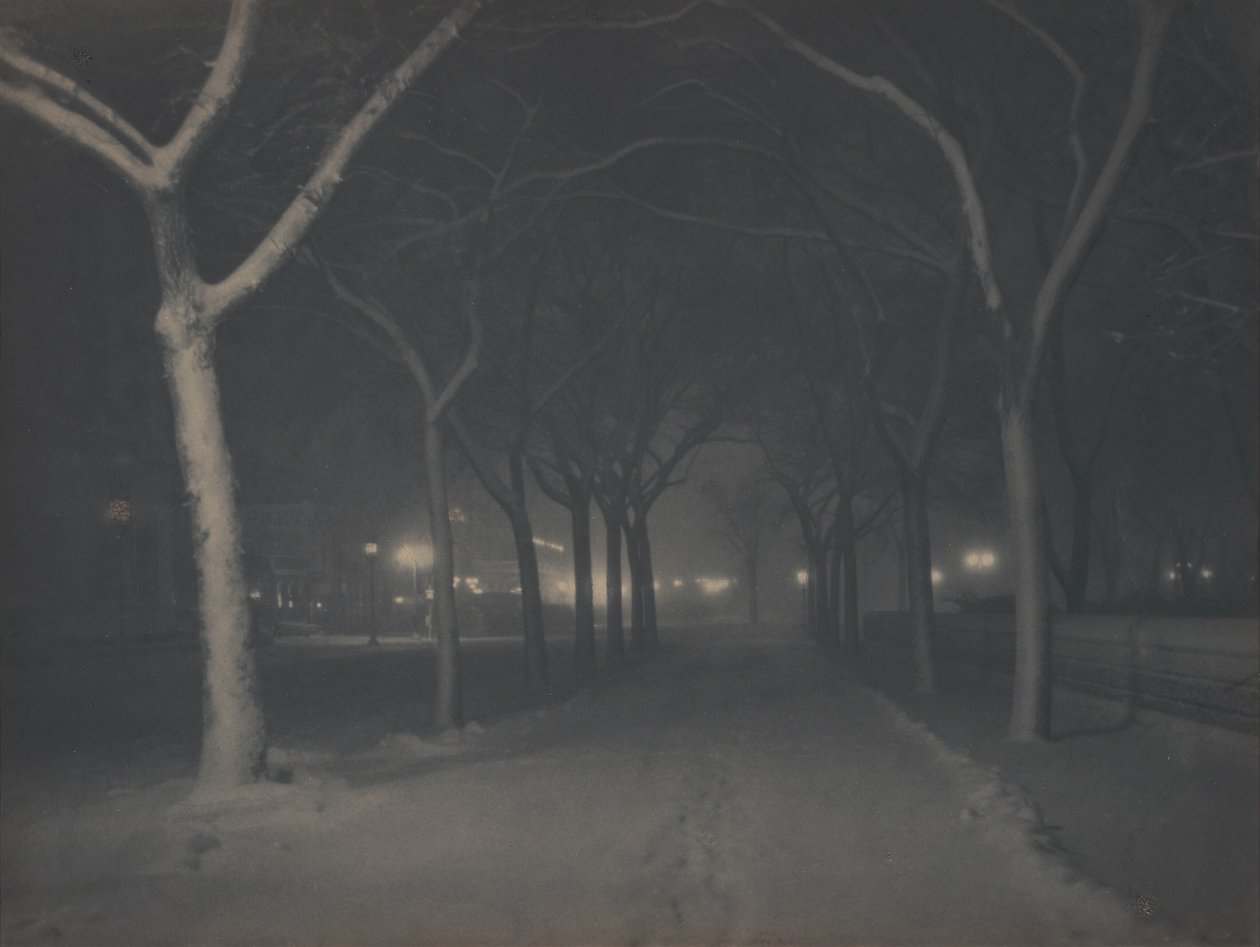 Jäätävä yö tekijältä Alfred Stieglitz