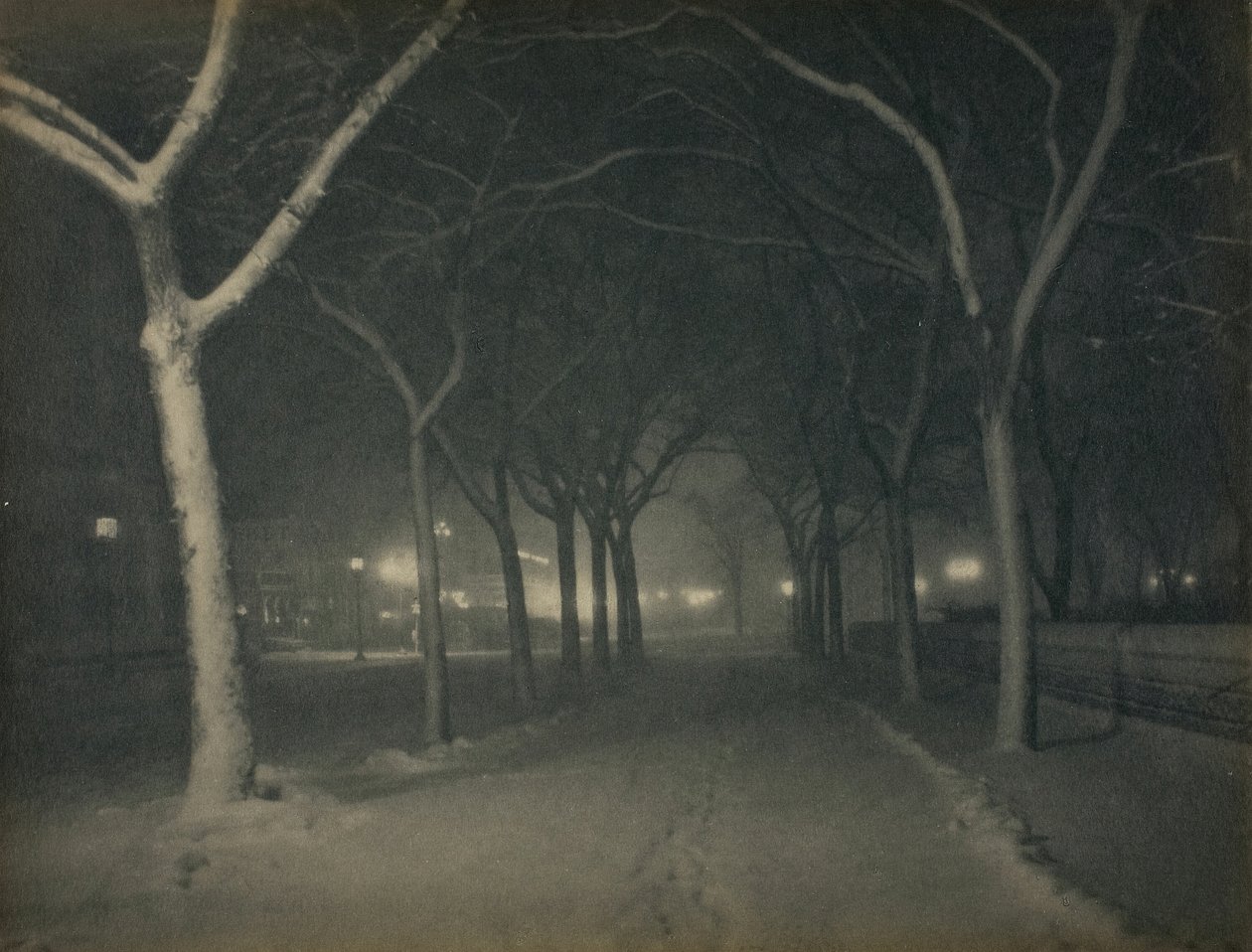 Jäinen yö, New York, 1898. tekijältä Alfred Stieglitz