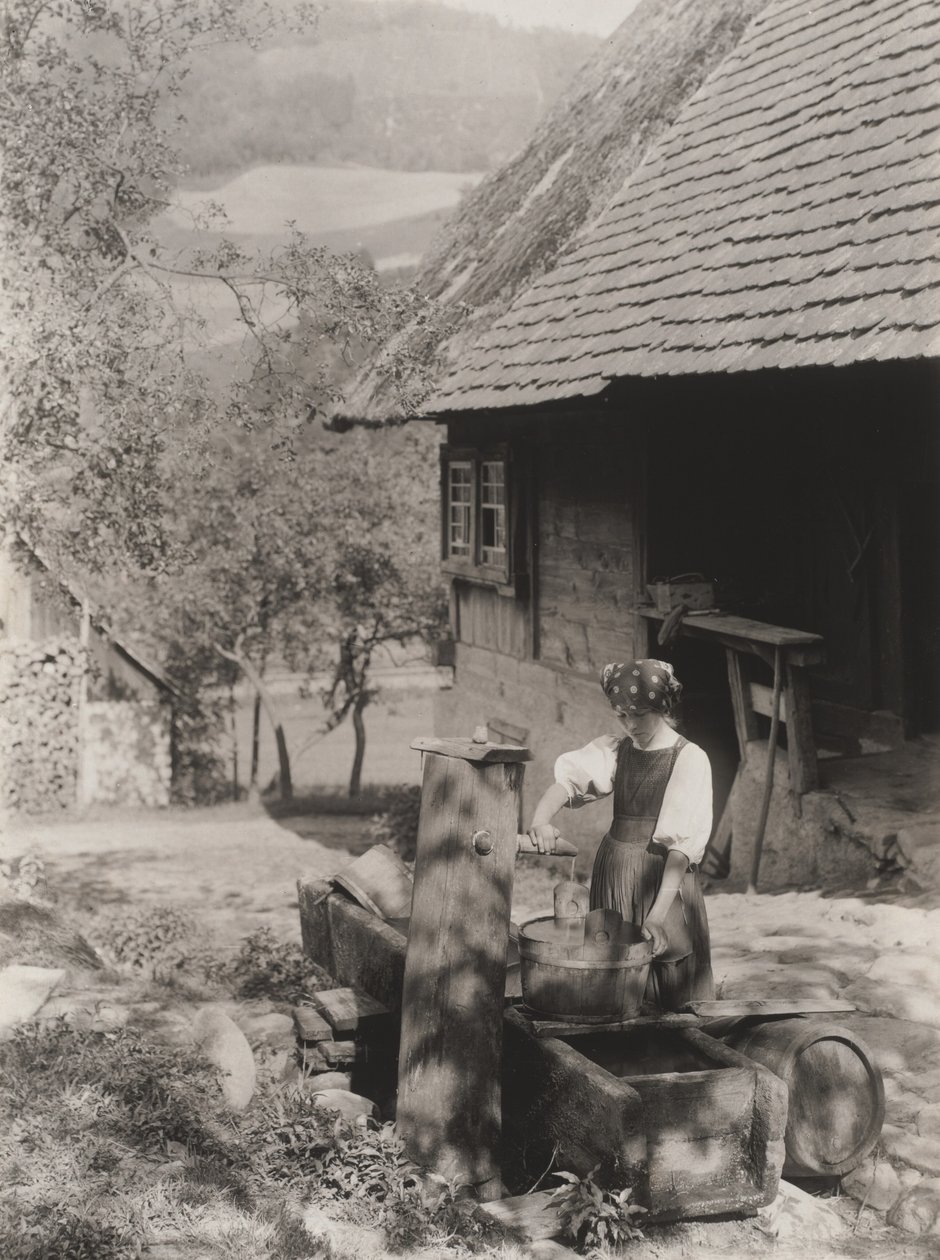 Vesipumpulla, Schwarzwald tekijältä Alfred Stieglitz