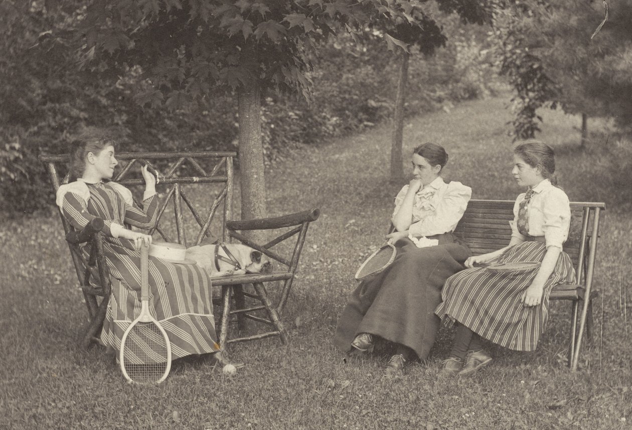Emmy Obermeyer, Agnes Stieglitz ja Flora Small Oaklawnissa tekijältä Alfred Stieglitz