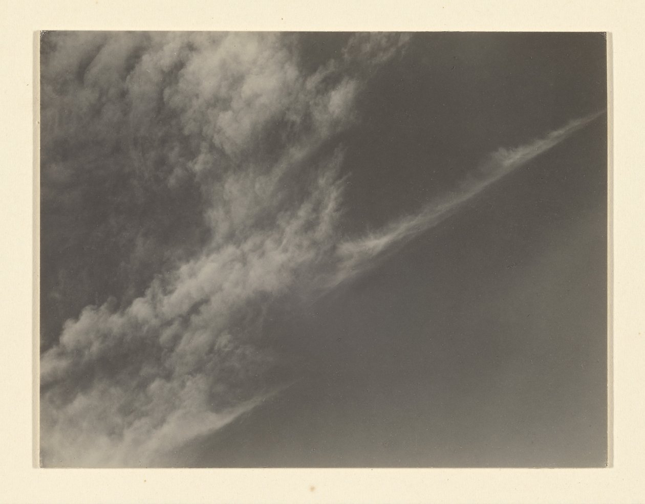 Vastaavuudet tekijältä Alfred Stieglitz