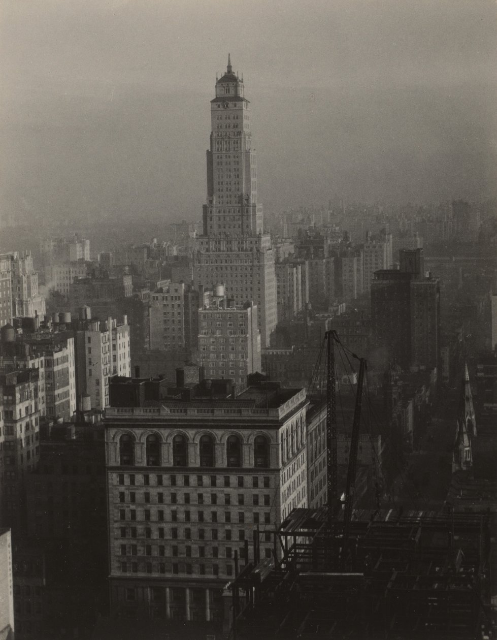 The Shelton -rakennuksen 30. kerroksesta, New York – näkymä pohjoiseen tekijältä Alfred Stieglitz
