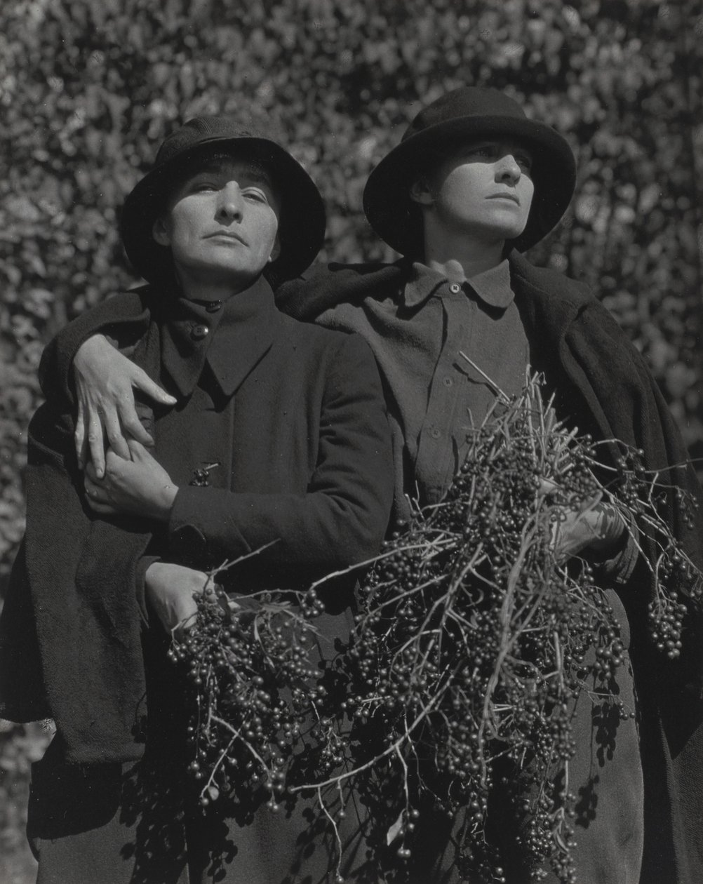 Georgia O’Keeffe ja Rebecca Strand tekijältä Alfred Stieglitz