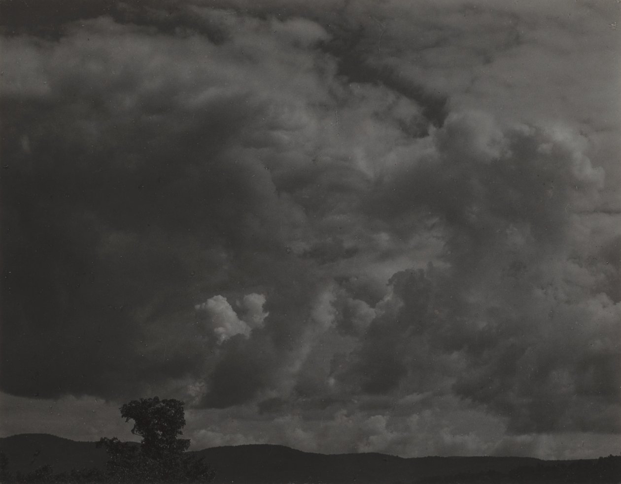 Lake George tekijältä Alfred Stieglitz
