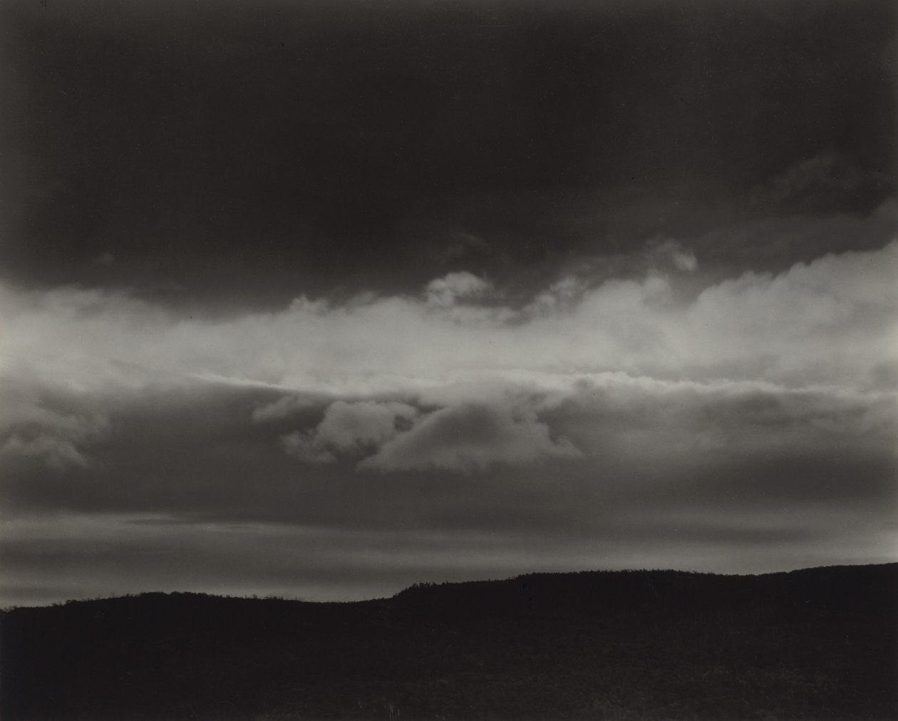 Lake George tekijältä Alfred Stieglitz